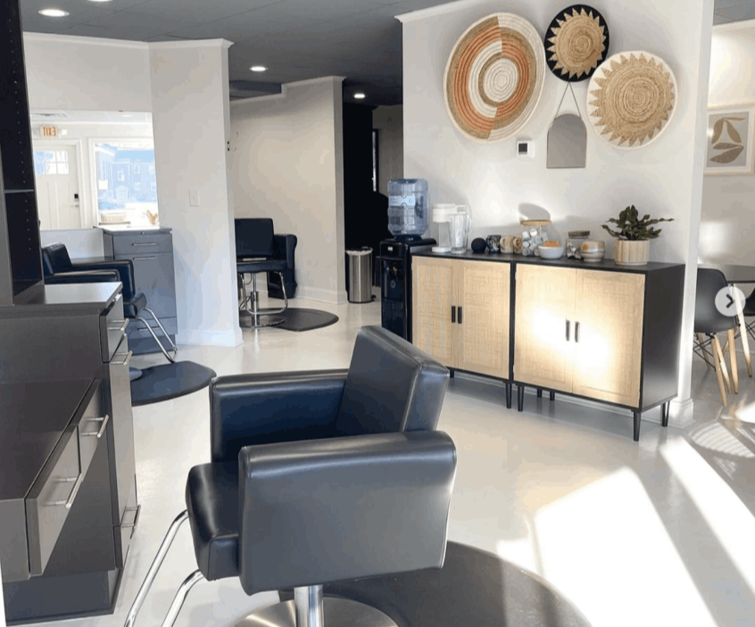 Roots Salon 